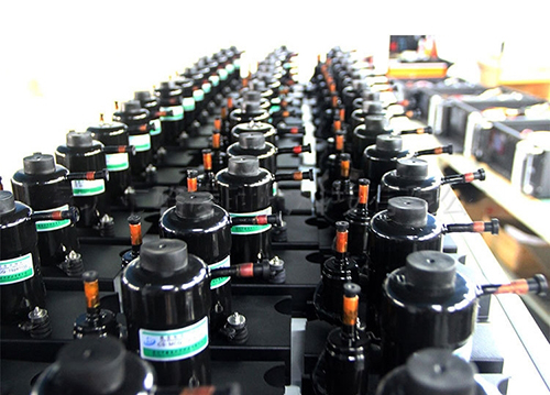 miniature compressor